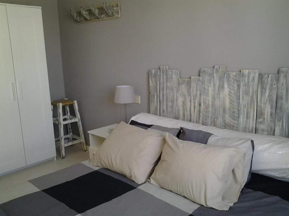 Casa Leon Apartment คอร์ราเลโฮ ภายนอก รูปภาพ